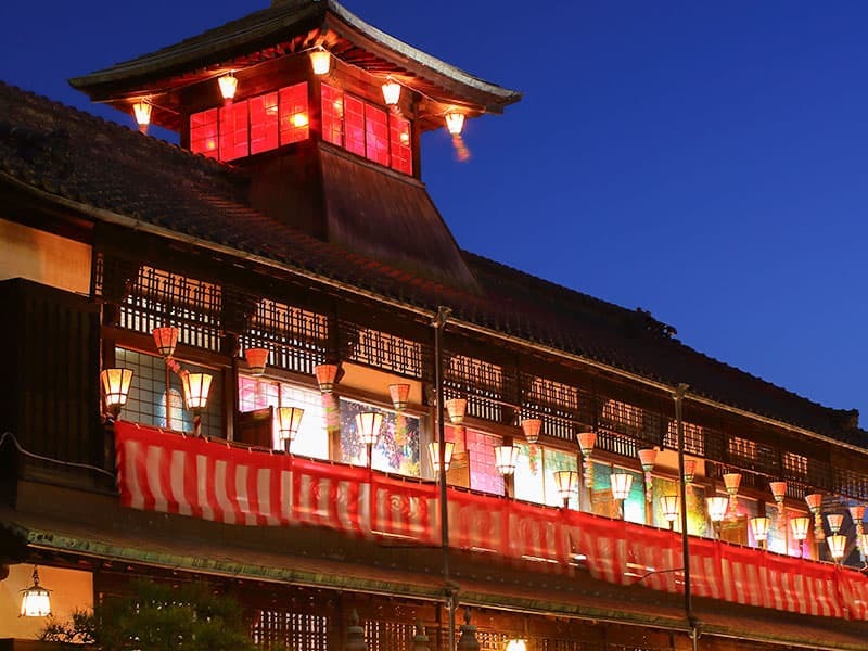 道後温泉本館