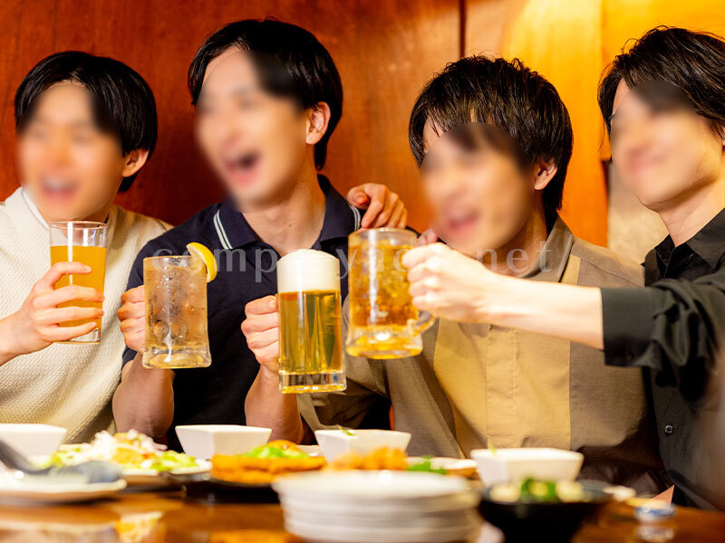 男同士の乾杯