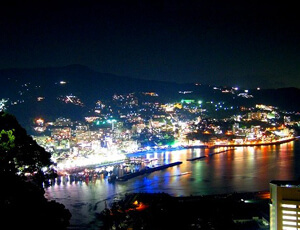 熱海温泉の夜景