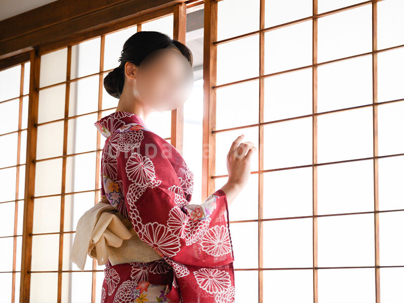 色っぽい浴衣美人