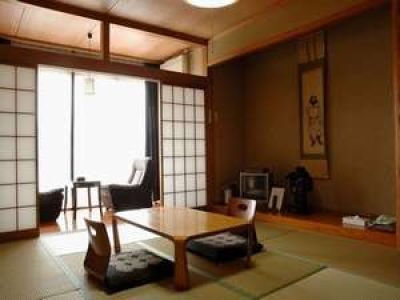 ホテル本陣の和室