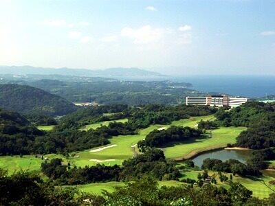 淡路島コテージでのピンクコンパニオン