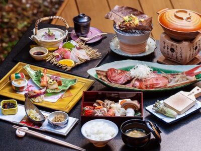 魚介メインの豪華な会席料理