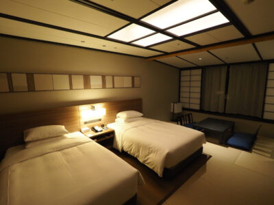 落ち着いた雰囲気の和洋室