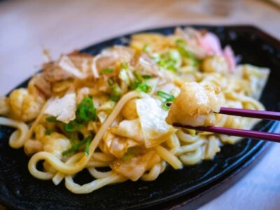 岡山名物ホルモンうどん