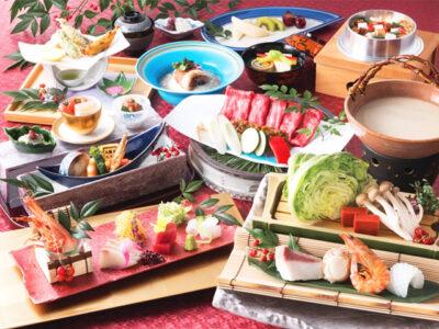 豪華な懐石料理