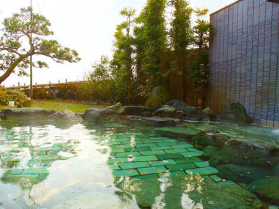 左の湯 露天風呂_永芳閣