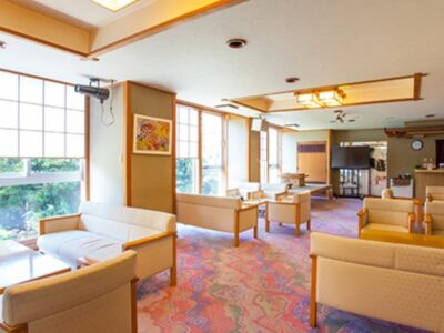 ロビーラウンジ