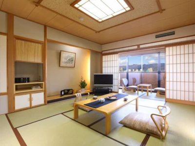 特別室 蓬莱,初音(和室10畳＋和風ﾂｲﾝﾍﾞｯﾄﾞ＋高野槙展望風呂)_ホテルふじ