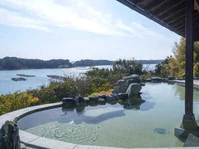 庭園露天風呂「朝なぎの湯」_賢島宝生苑