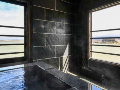 源泉かけ流し展望半露天風呂付客室_かのや光楽苑