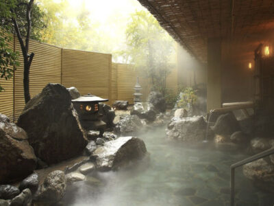 岩大露天風呂_六花仙_華やぎの章　慶山