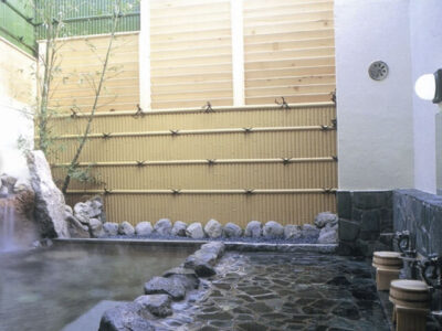 源泉掛け流し露天風呂_ホテル千石