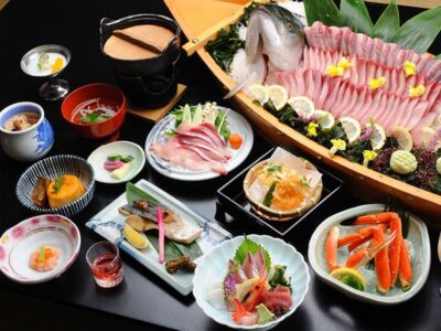 白浜温泉旅館の会席料理１