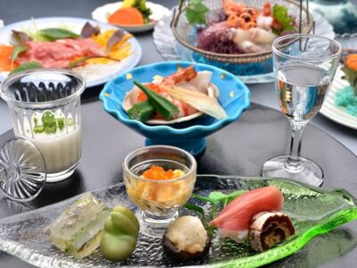 涼し気な和食会席