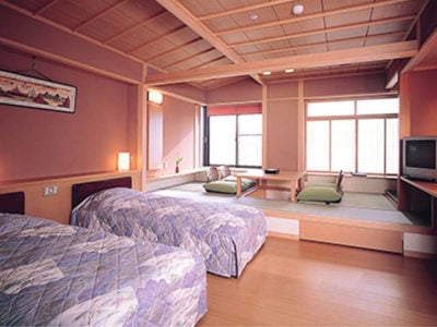 客室（和室6畳+ベッドルーム）_白山菖蒲亭