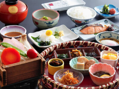 朝食_宿守屋寿苑