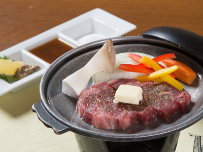お食事