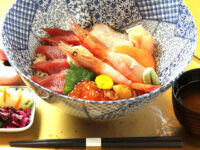 磯料理とワインの宿 春日ホテル
