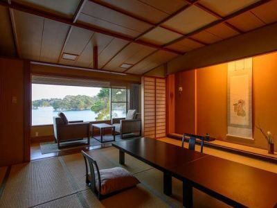 テラス付きの和室