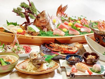 真鯛の舟盛り付き料理一例_網代観光ホテル