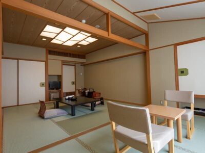 落ち着く雰囲気の和室