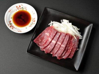 馬刺し