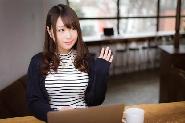 コンパニオンの女の子